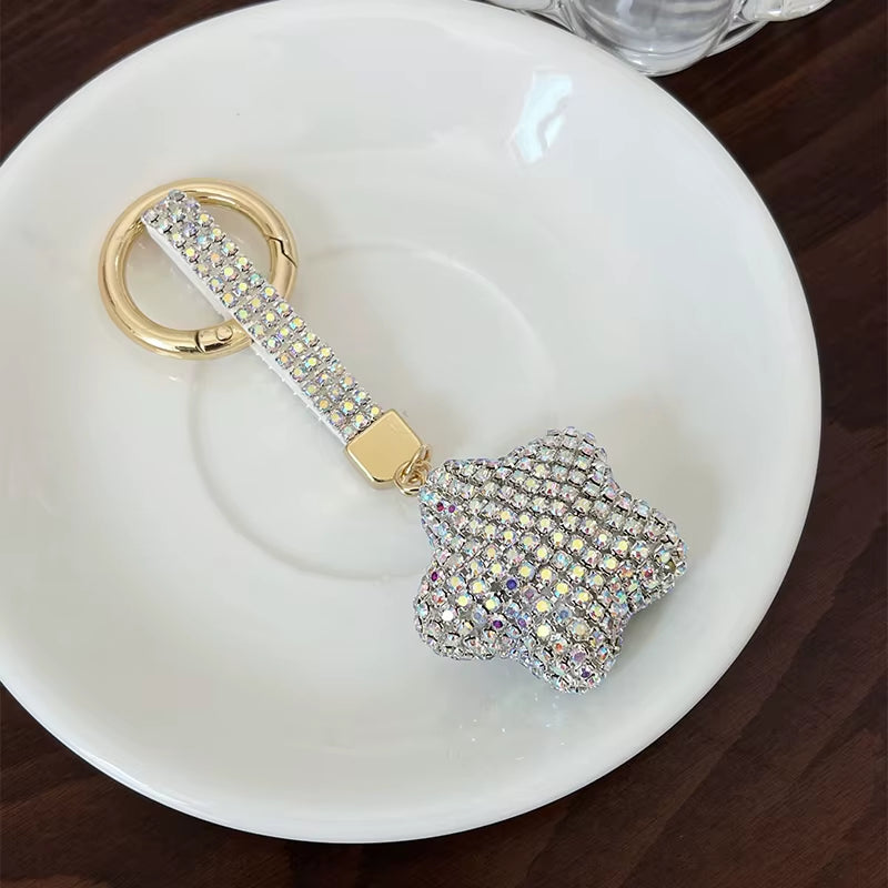 Full Crystals Anime Cartoon Keychain Wommen Bag Key Ring Hearts Bulldog Bears Souvenirs Gifts Брелоки