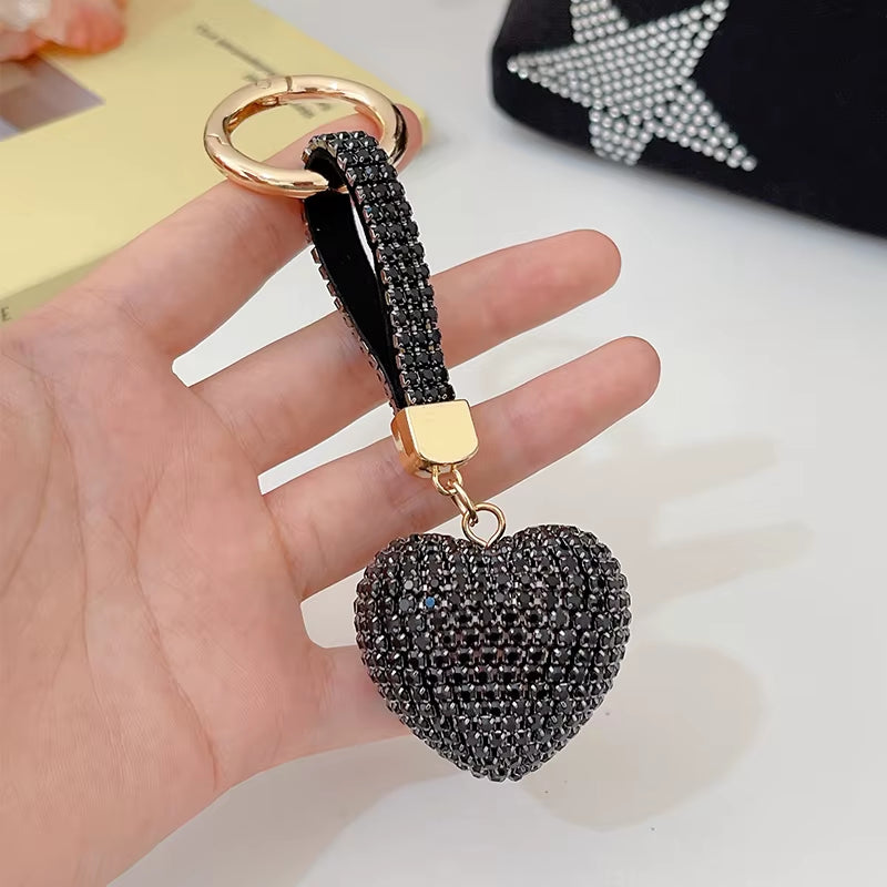 Full Crystals Anime Cartoon Keychain Wommen Bag Key Ring Hearts Bulldog Bears Souvenirs Gifts Брелоки