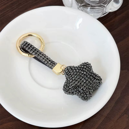 Full Crystals Anime Cartoon Keychain Wommen Bag Key Ring Hearts Bulldog Bears Souvenirs Gifts Брелоки