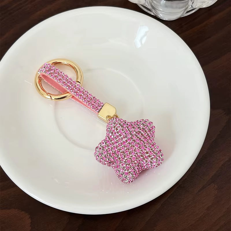 Full Crystals Anime Cartoon Keychain Wommen Bag Key Ring Hearts Bulldog Bears Souvenirs Gifts Брелоки